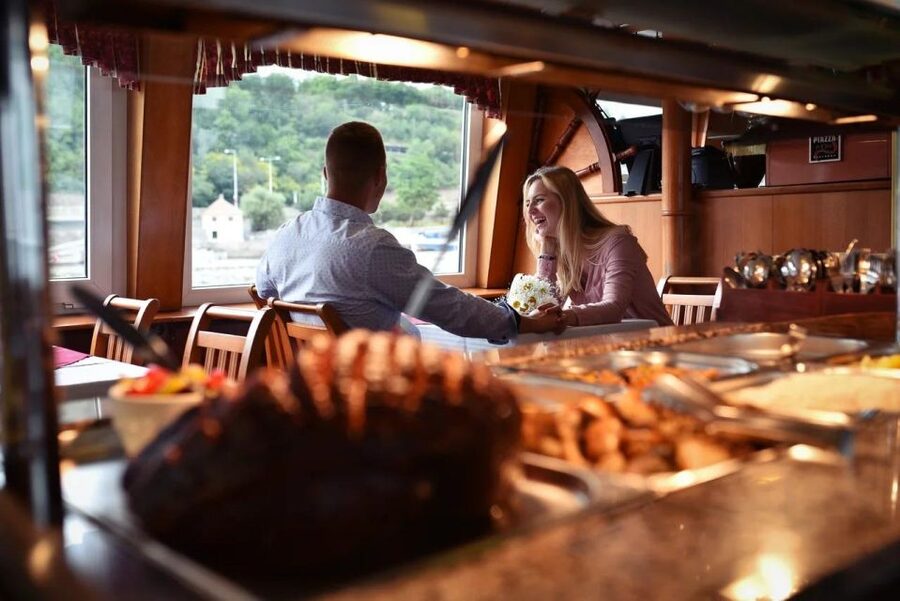 Prague: Lunch Cruise on Vltava River with open Buffet - From pier 14 to Charles Bridge