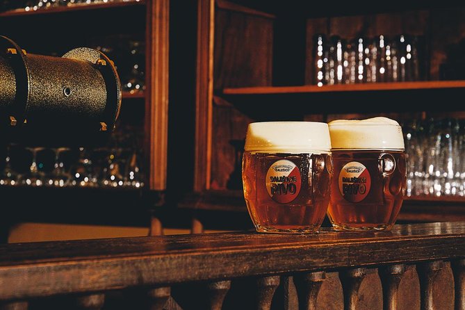 Prague Microbrewery Tour and Beer Tasting - The guides make the biggest difference
