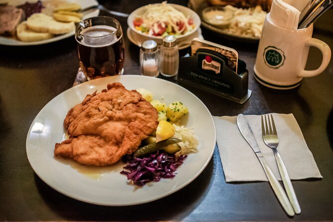 Prague Old Town And Beer Walking Tour Including Dinner - Who will enjoy this Prague evening