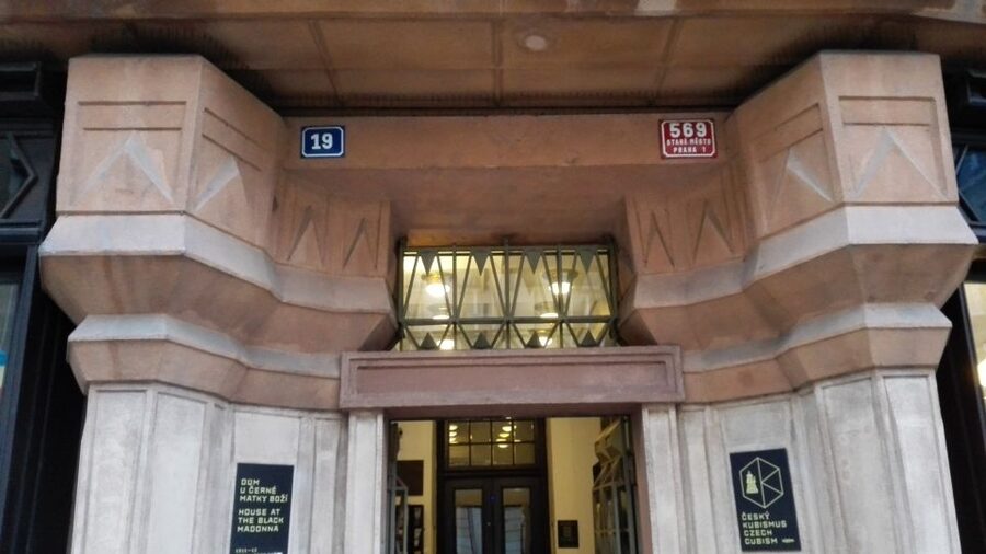 Prague: Old Town and Classical Concert Tour - From the Estates Theater to the Municipal House