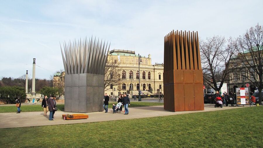 Prague: Old Town and Classical Concert Tour - Wenceslas Square and the Modern Czech Capital