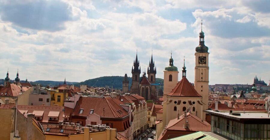 Prague: Old Town and Jewish Quarter Guided Walking Tour - What the Exterior-Only Format Means