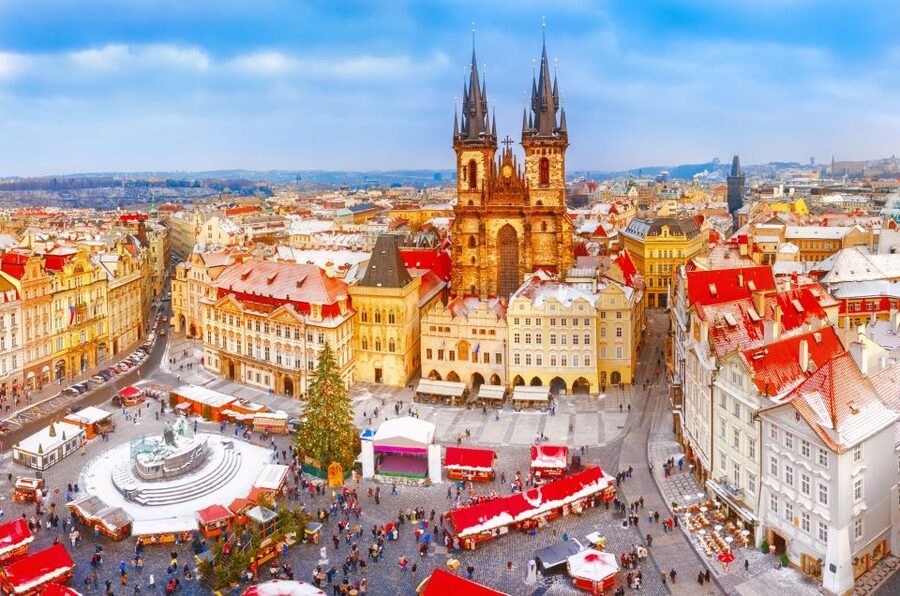 Prague: Old Town Highlights Private Guided Walking Tour - The two-hour route: Old Town, the clock, and Charles Bridge