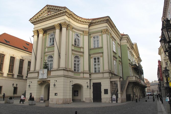 Prague Old Town Highlights Walking Tour - Timing, walking effort, and what to wear
