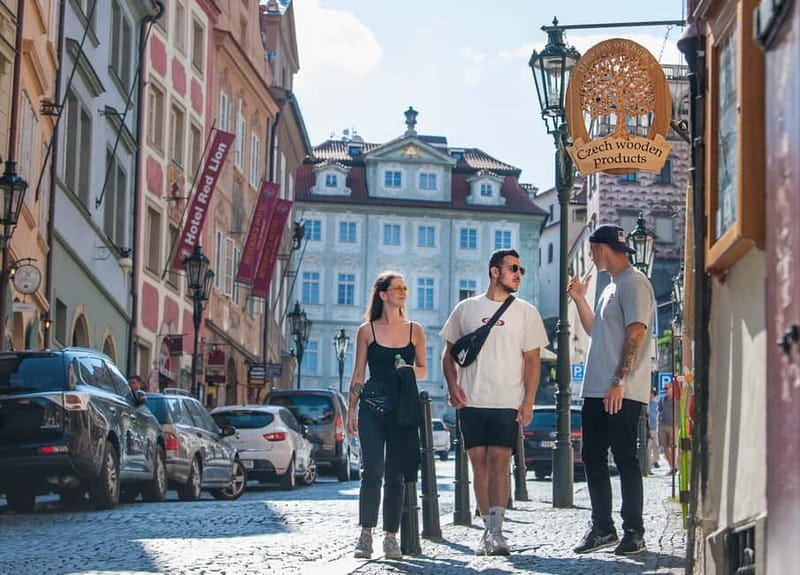 Prague: Old Town, Prague Castle & River Cruise Day Tour - Charles Bridge, Old Town, and Josefov