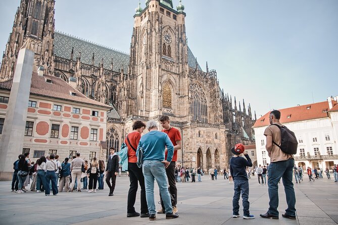 Prague Old Town, River Cruise and Prague Castle Sightseeing Tour Including Lunch - A thoughtful walk through Josefov