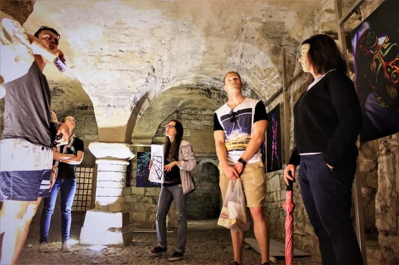 Prague: Oldtown, Medieval Underground & Dungeon History Tour - The alchemy laboratory and Prague’s Golem