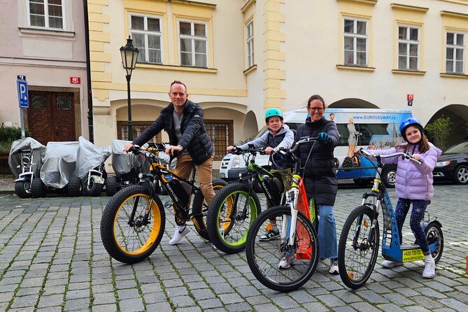 Prague Panoramic Views e-bike and e-Scooter guided Tour - Why an e-bike makes sense in hilly Prague
