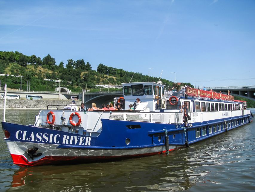 Prague: Panoramic Vltava River Cruise - Seeing Prague from the Vltava in 55 minutes