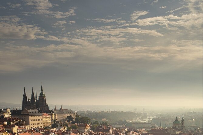 Prague Photoshoot for Couples, Betrothed, Family & Friends - Prague Castle: the grand opening