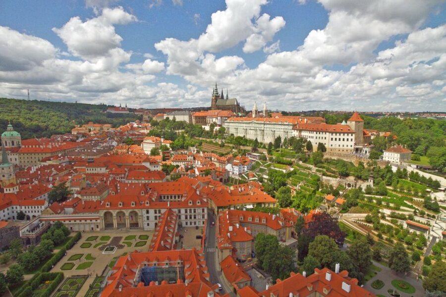 Prague: Prague Castle and Lobkowicz Palace Entry Tickets - Twenty-two rooms of art and family memory