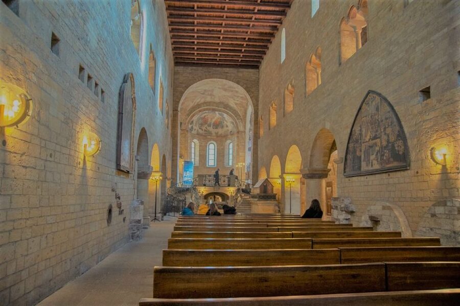 Prague: Prague Castle Complex Smartphone Audio Guide - St. George’s Basilica and the Přemyslid story