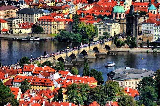 Prague Private Custom Full-Day Tour: Prague Castle and Old Town - The Jewish Quarter and Old Town Square