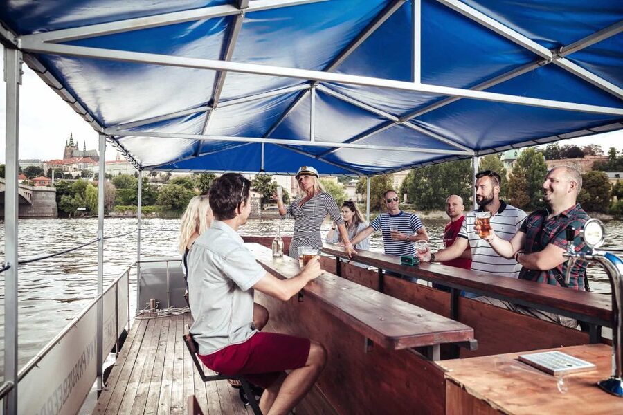 Prague: Private Cycle Boat River Tour with Beer or Prosecco - Ninety minutes of pedal-powered sightseeing