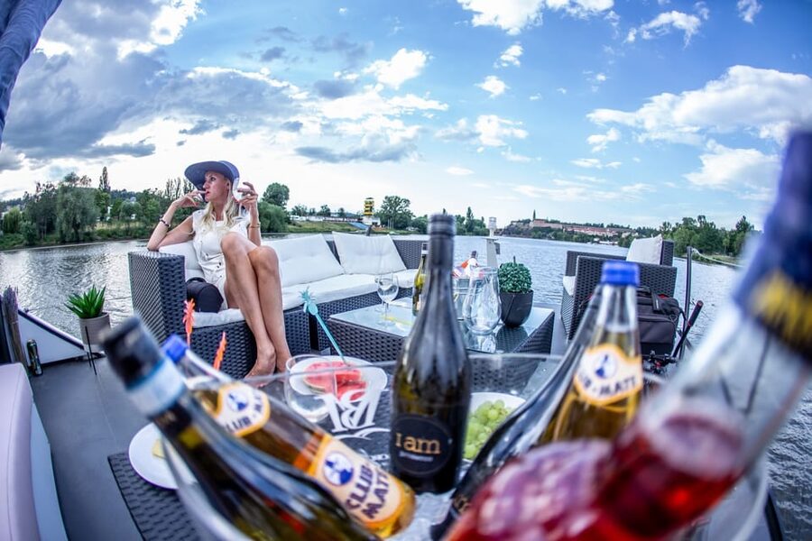 Prague: Private River Cruise with Unlimited Beer or Prosecco - Open-deck views, music, and onboard comfort