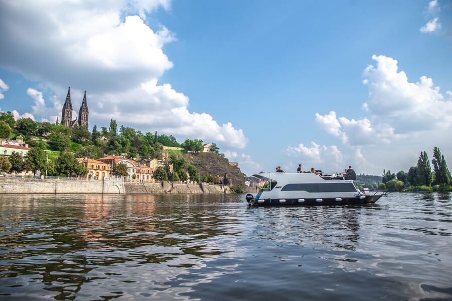 Prague: Private River Cruise with Unlimited Beer or Prosecco - Is $726 a good price for your group?