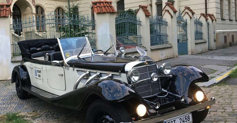 Prague: Private Tour by Vintage Car - Why the vintage car changes the Prague experience