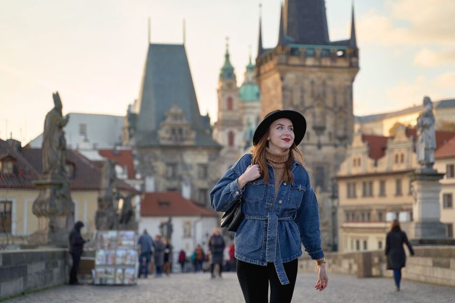 Prague: Professional Photoshoot at Charles Bridge - Why Charles Bridge makes a fine photo studio