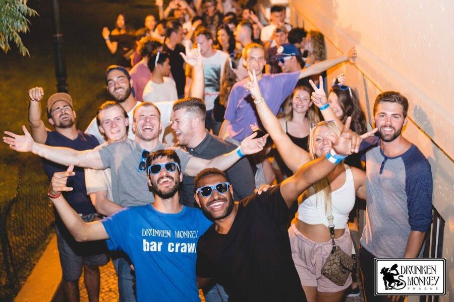 Prague: Pub Crawl with Open Bar and VIP Entry - What the $44 price really buys