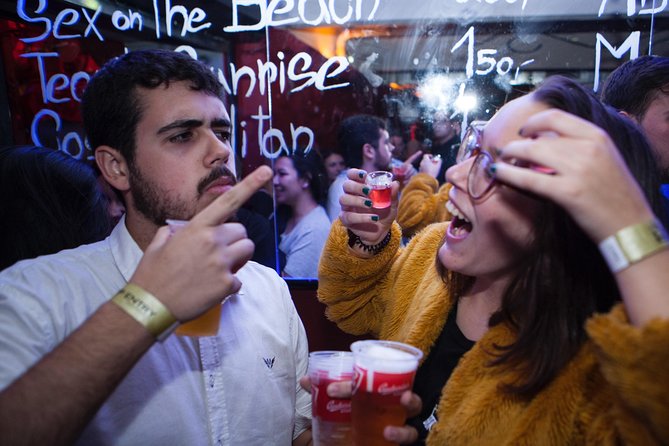 Prague Pub Crawl with Unlimited Drinks & 5 story club Entry - Group size, age, and the right kind of night