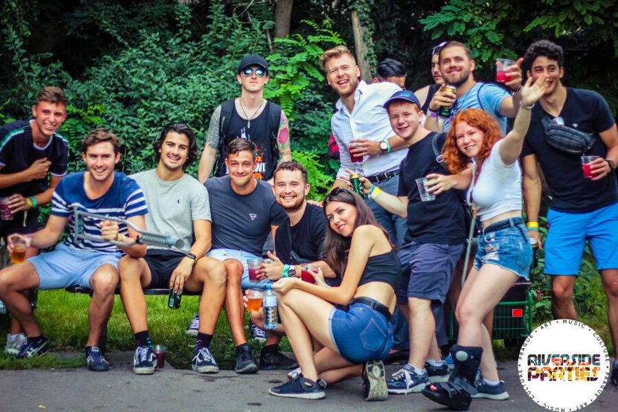 Prague Riverside Parties Tour - The guide makes or breaks the evening