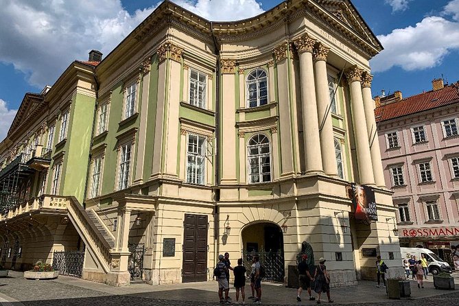 Prague’s TOP Sights - Old Town, Jewish Quarter, Charles Bridge (Tip-based tour) - Jewish Prague, with clear limits on what you will see