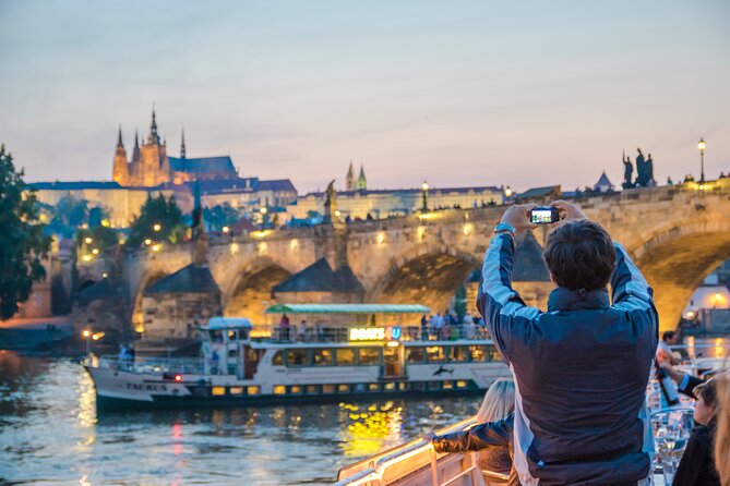 Prague: Sightseeing Boat Cruise with Buffet Dinner - Prague by boat after sunset