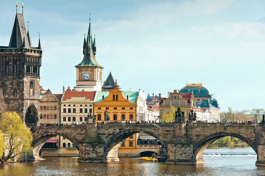 Prague Sightseeing Tour with Lunch - Why public transportation improves the tour