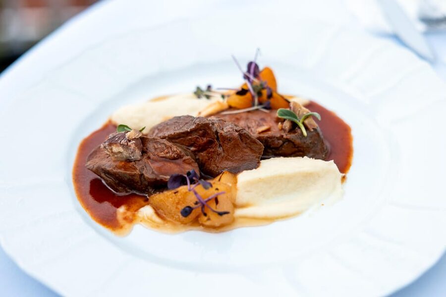 Prague: Sky Bar Aperitivo Menu with Drink & Panoramic Views - How the location fits into a Prague day