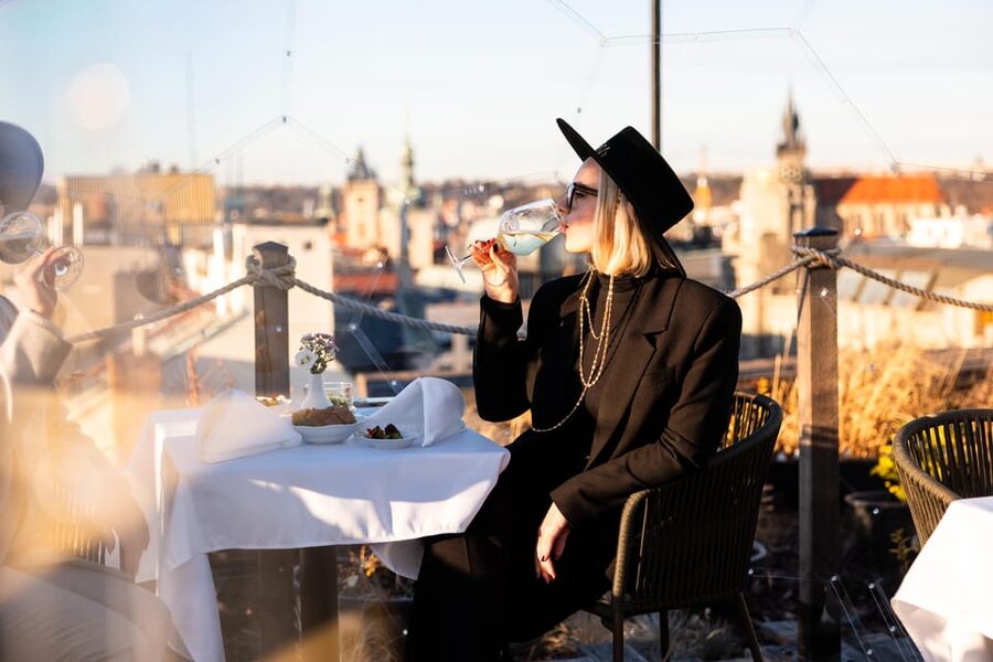 Prague: Sky Bar Aperitivo Menu with Drink & Panoramic Views - Practical details before you reserve