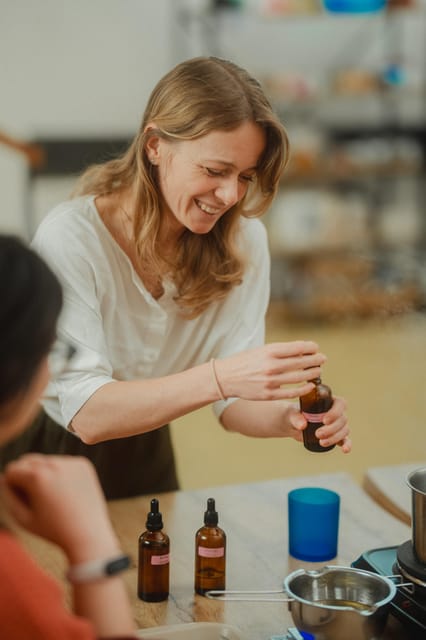 Prague: Soy Candle-Making Workshop - Why the handmade souvenir works better than a standard gift