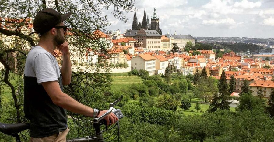 Prague: Stunning Viewpoints, Castle, City & Park E-Bike Tour - Prague Castle from the outside
