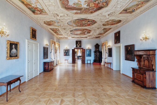 Prague Super Saver: Lobkowicz Palace Concert plus Lobkowicz Palace Museum Entrance Ticket - Dress, access, and practical details
