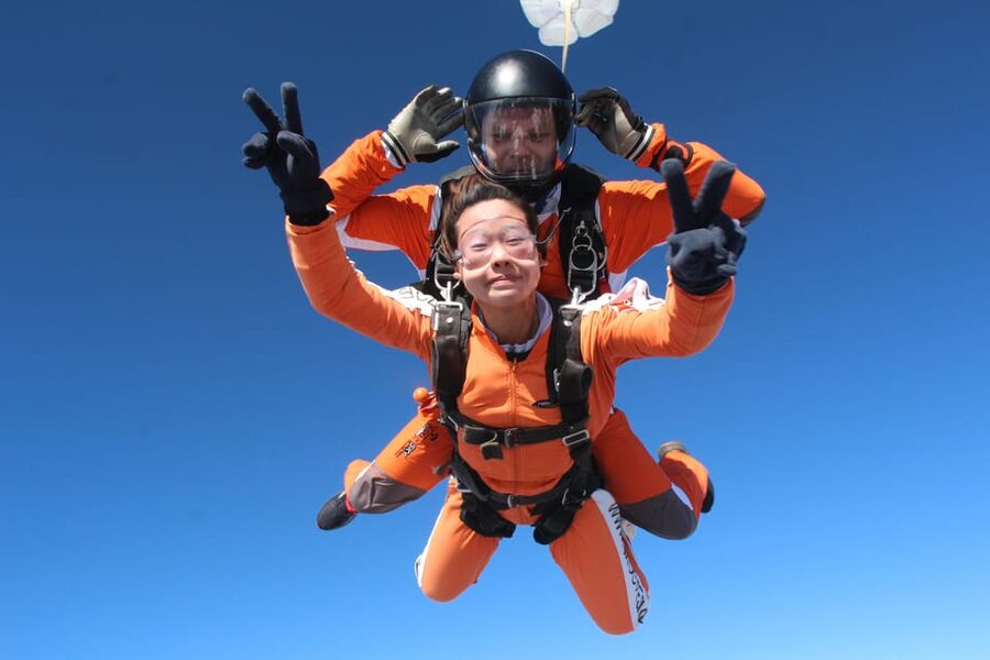 Prague: Tandem Skydiving 14,000ft over Prague with Transfers - What the $319 price really covers