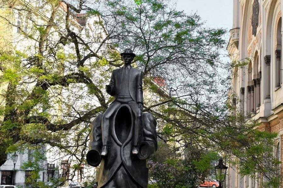 Prague Through the Eyes of Franz Kafka 2.5-Hour Tour - The limits of the experience