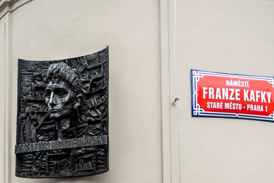 Prague Through the Eyes of Franz Kafka 2.5-Hour Tour - Josefov reveals the city behind the author