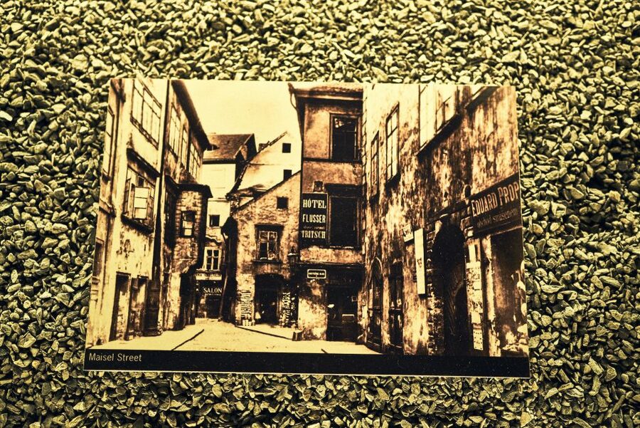 Prague: Tickets for the Franz Kafka Museum - How long the museum visit may feel