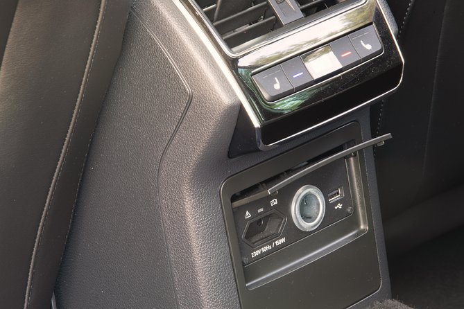 Prague to Karlovy Vary Private Transfer - Why a private car makes sense for Karlovy Vary