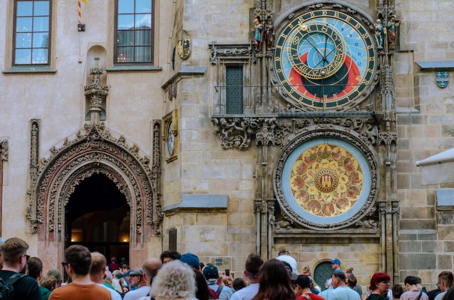 Prague: Top Sights and Historic Center Introduction Tour - Why this three-hour route works so well