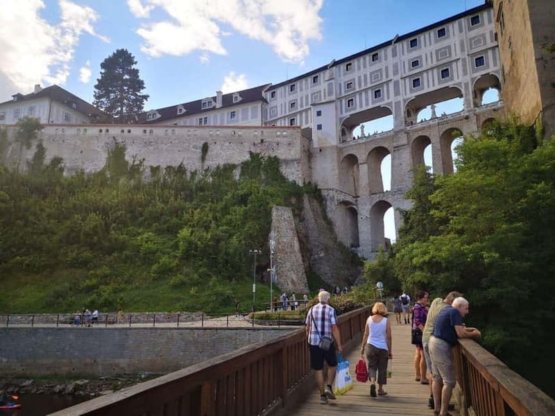 Prague: Transfer to Vienna via fabulous Cesky Krumlov - Why this transfer is more than a long drive
