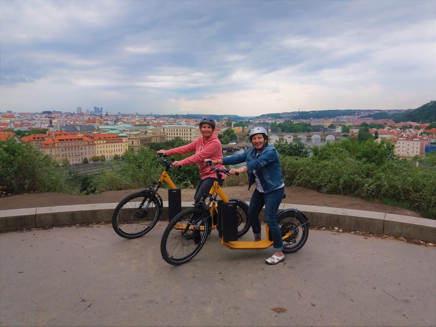 Prague Ultimate e-Scooter City Tour - A fast way to get Prague’s shape