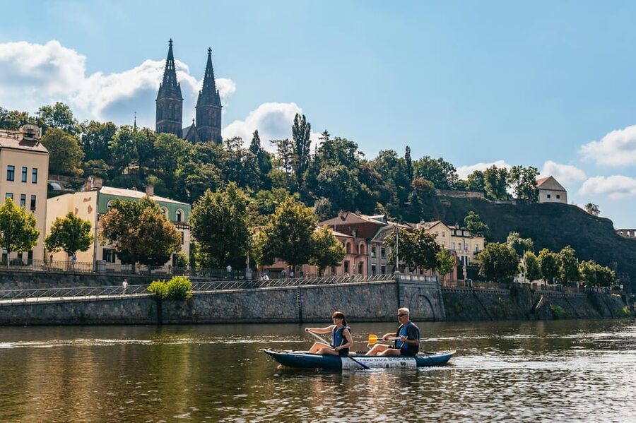 Prague: Vltava River Guided Canoeing Tour - Key points to know before you paddle