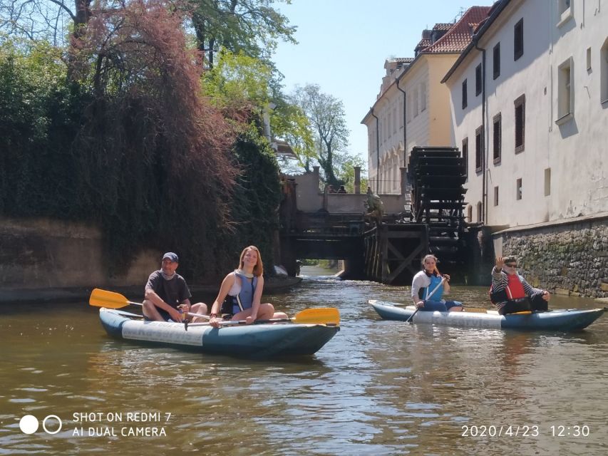 Prague: Vltava River Guided Canoeing Tour - Finishing beside Vysehrad Castle