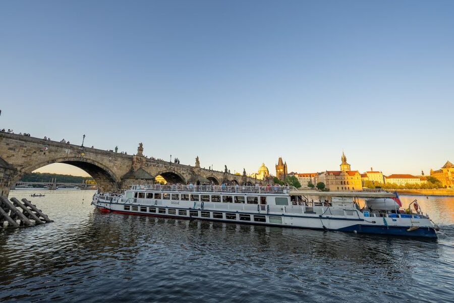 Prague: Vltava River Sightseeing Cruise - Timing, cancellation, and useful planning tips