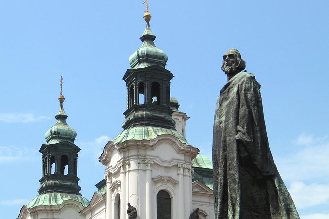 Prague Walking Tour Following in Mozart's Footsteps - Hradcany adds distance and context