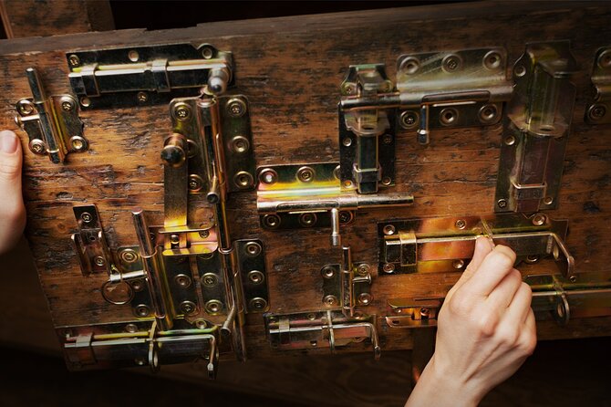 Prague Wizard Experience Magic School Escape Game - The wizard school story and the three artifacts