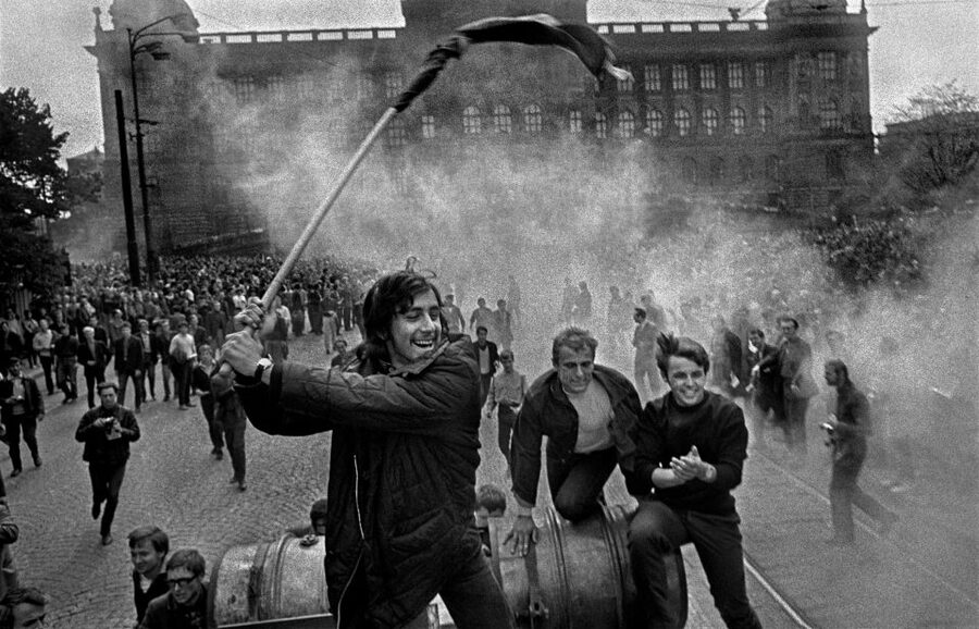 Prague: World War II and Communist History Tour - From Nazi occupation to Czech resistance