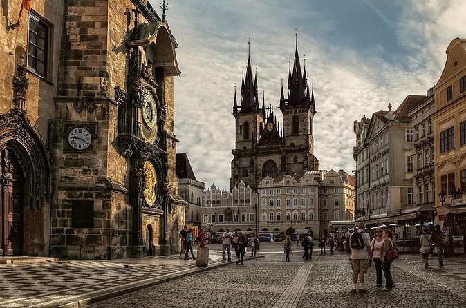 Private 4-hour City Tour of Prague with driver & official guide w/ Hotel pick up - Charles Bridge with a private guide
