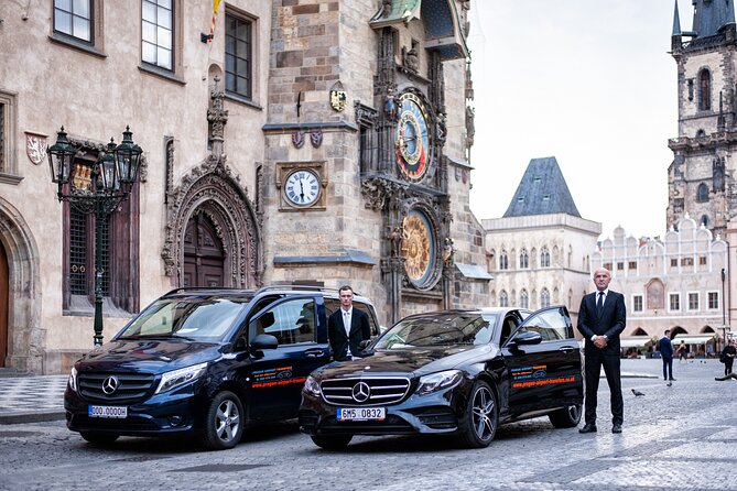 Private Arrival Transfer: Prague Airport - Choosing the right vehicle for your party