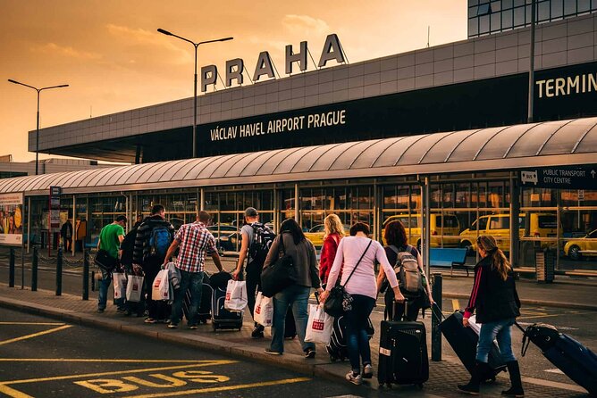 Private Arrival Transfer: Prague Airport - The return journey needs extra attention